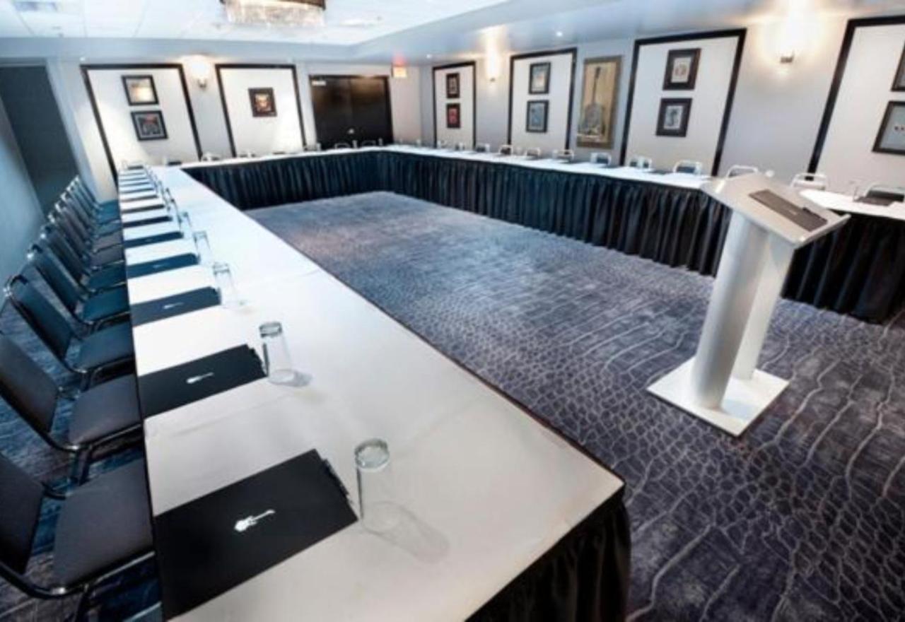 Hard Rock Hotel & Casino בילוקסי מראה חיצוני תמונה The Boardroom at the Sheraton Centre Toronto Hotel